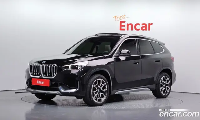 BMW X1 2024 2.0 автомат (гидро), миниатюра 1 BMW X1 2024 2.0 автомат (гидро), миниатюра 1