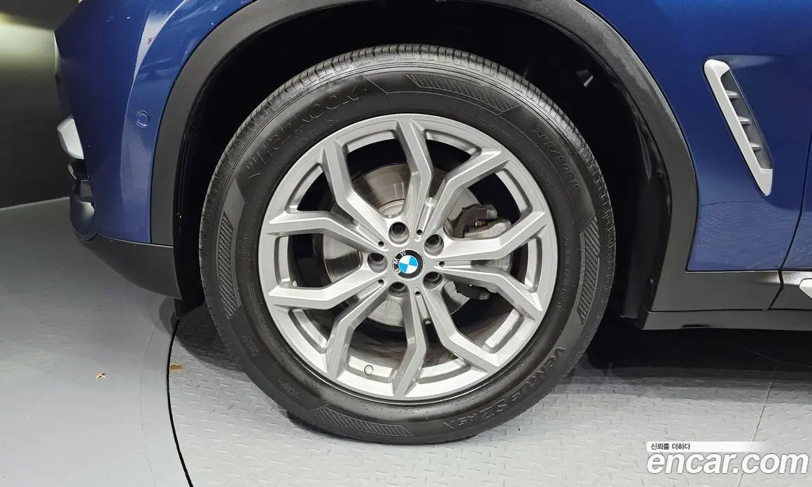 BMW X3 2019 2.0 автомат (гидро), фото 5