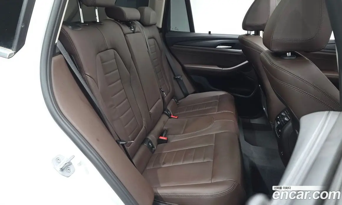 BMW X3 2024 2.0 автомат (гидро), фото 17