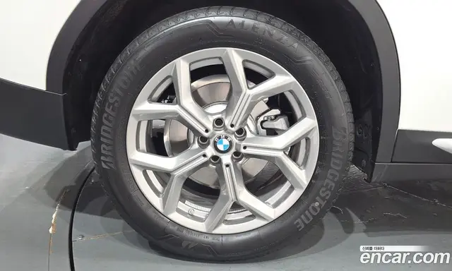 BMW X3 2024 2.0 автомат (гидро), миниатюра 5