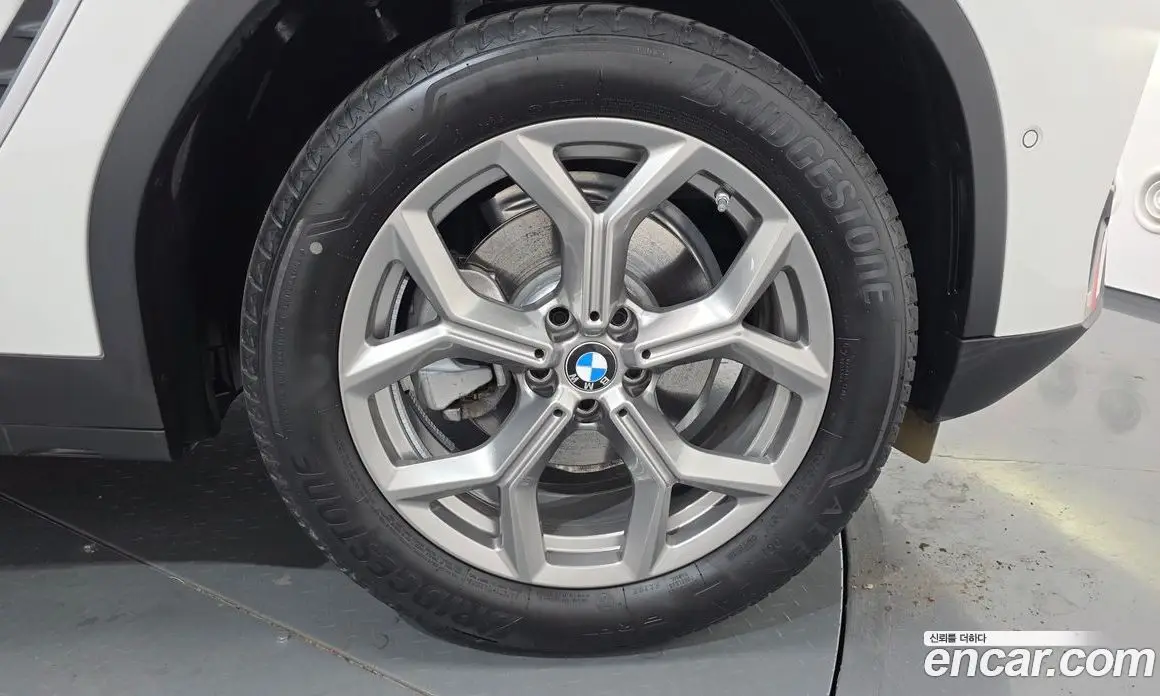 BMW X3 2024 2.0 автомат (гидро), фото 7