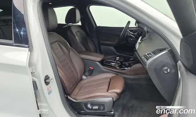 BMW X4 2023 2.0 автомат (гидро), миниатюра 11