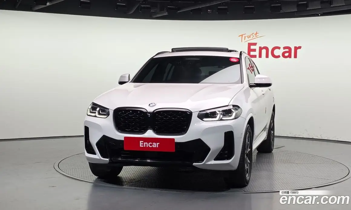 BMW X4 2023 2.0 автомат (гидро), фото 3
