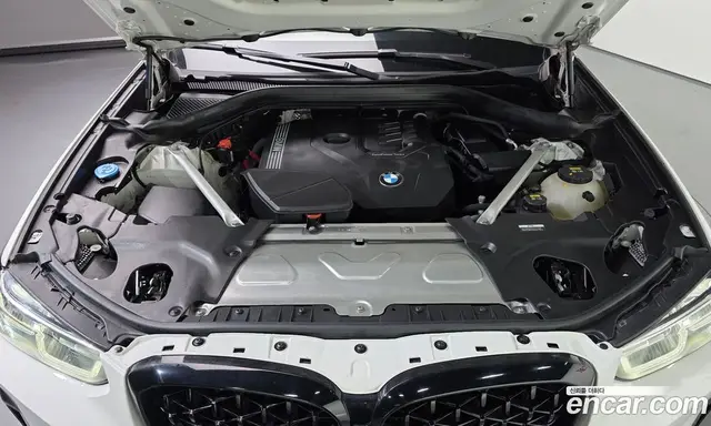 BMW X4 2023 2.0 автомат (гидро), миниатюра 6