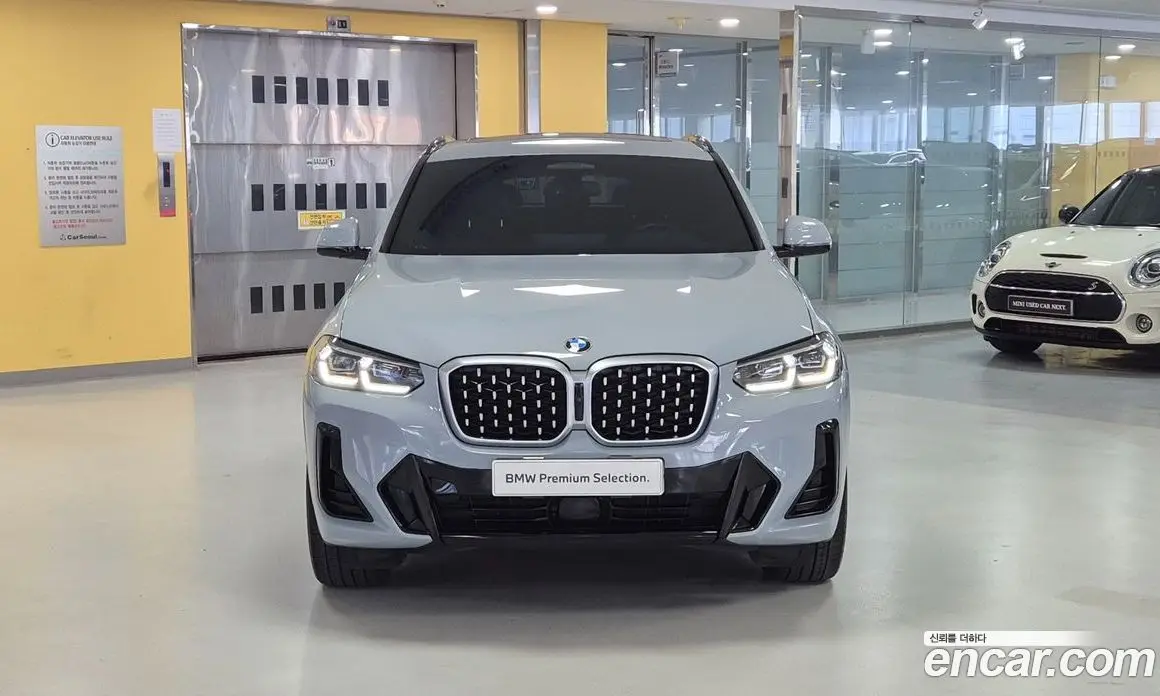 BMW X4 2023 2.0 автомат (гидро), фото 3 BMW X4 2023 2.0 автомат (гидро), фото 3