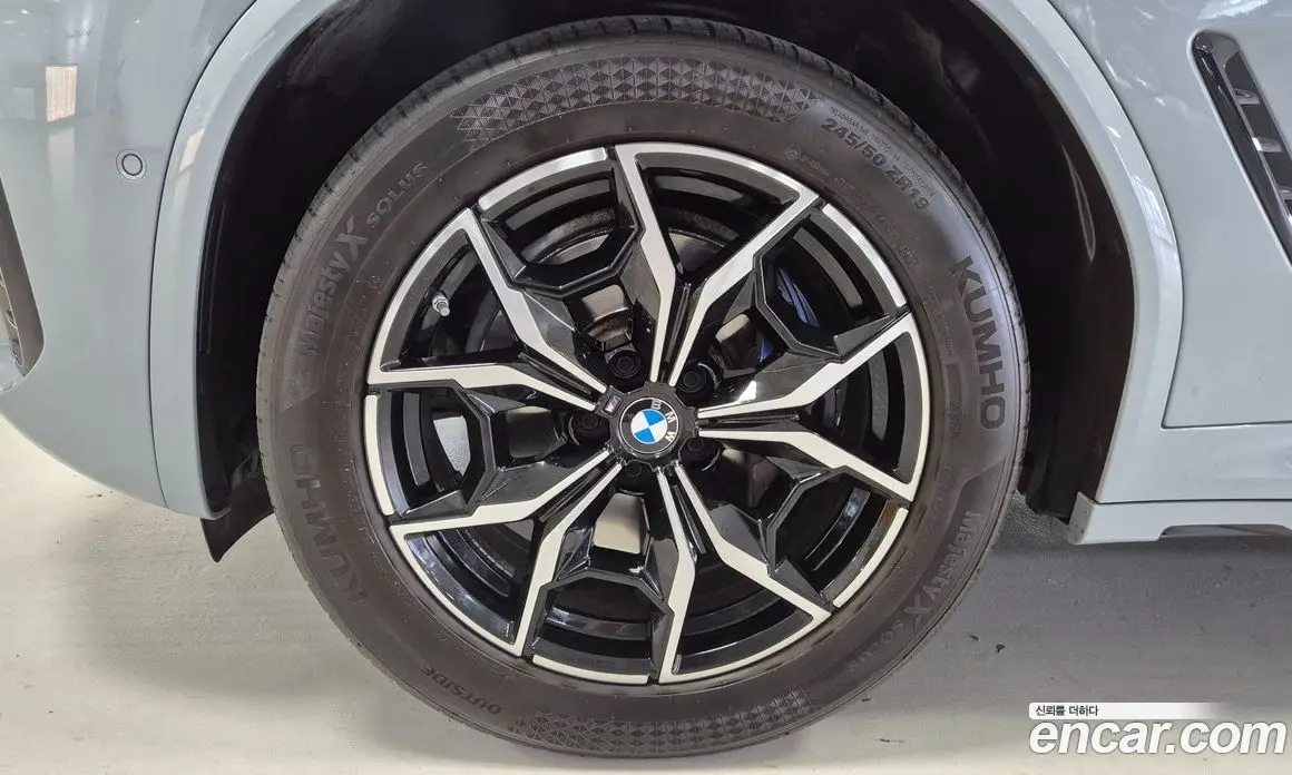 BMW X4 2023 2.0 автомат (гидро), фото 5 BMW X4 2023 2.0 автомат (гидро), фото 5