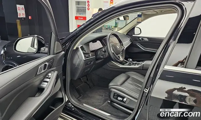 BMW X7 2022 3.0 автомат (гидро), миниатюра 12