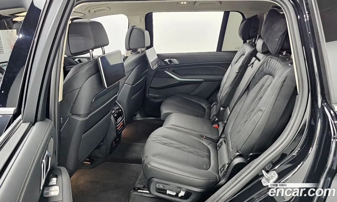 BMW X7 2022 3.0 автомат (гидро), фото 17 BMW X7 2022 3.0 автомат (гидро), фото 17