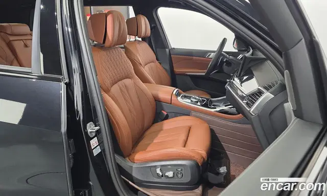 BMW X7 2024 3.0 автомат (гидро), миниатюра 12