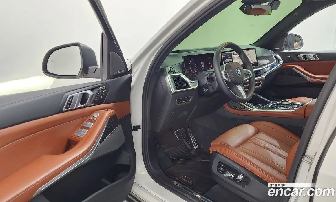 BMW X7 2025 3.0 автомат (гидро), фото 13 BMW X7 2025 3.0 автомат (гидро), фото 13