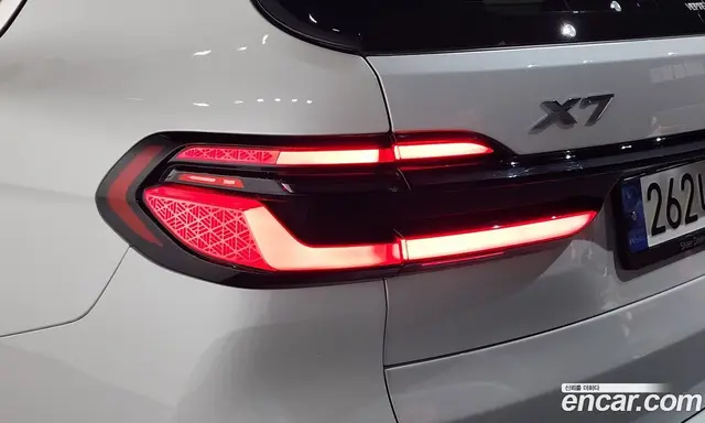 BMW X7 2025 3.0 автомат (гидро), миниатюра 9 BMW X7 2025 3.0 автомат (гидро), миниатюра 9