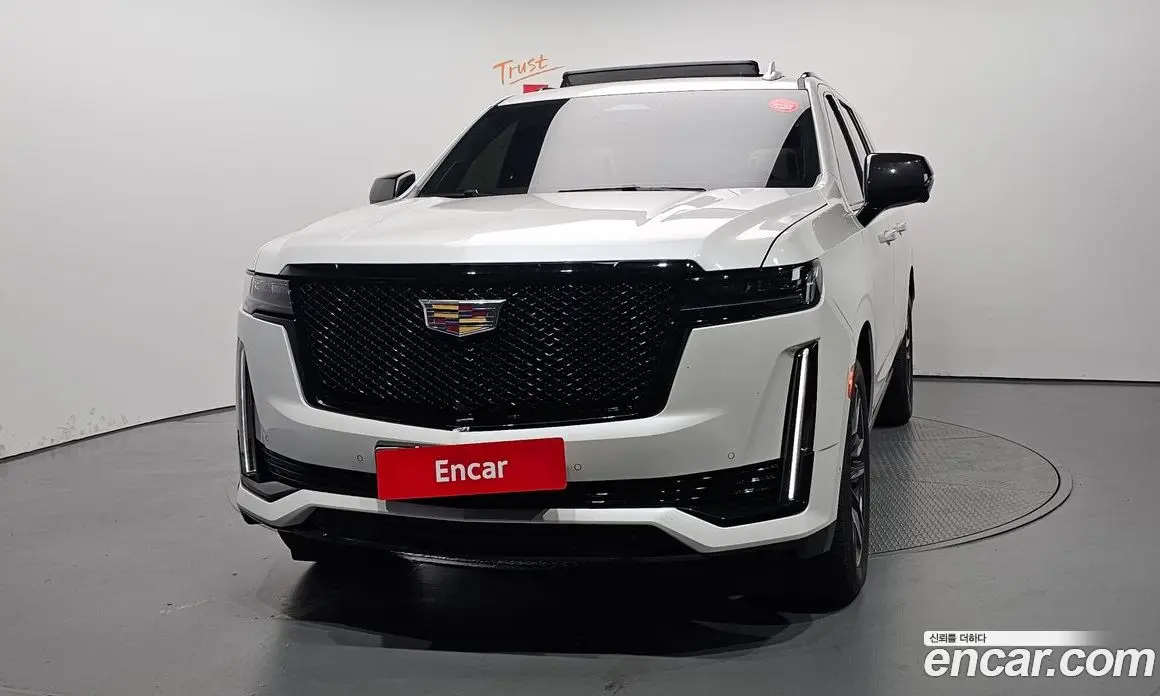 Cadillac Escalade 2023 6.2 автомат (гидро), фото 3 Cadillac Escalade 2023 6.2 автомат (гидро), фото 3