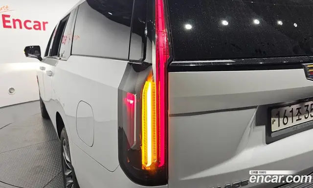 Cadillac Escalade 2023 6.2 автомат (гидро), миниатюра 9 Cadillac Escalade 2023 6.2 автомат (гидро), миниатюра 9