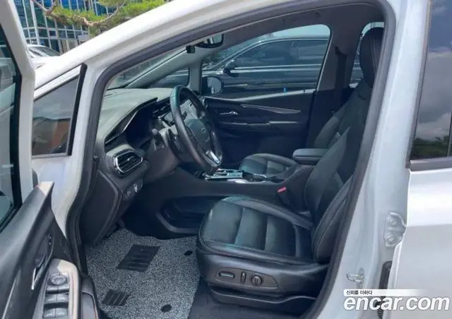 Chevrolet Bolt EV 2022 11.0 автомат (гидро), миниатюра 4