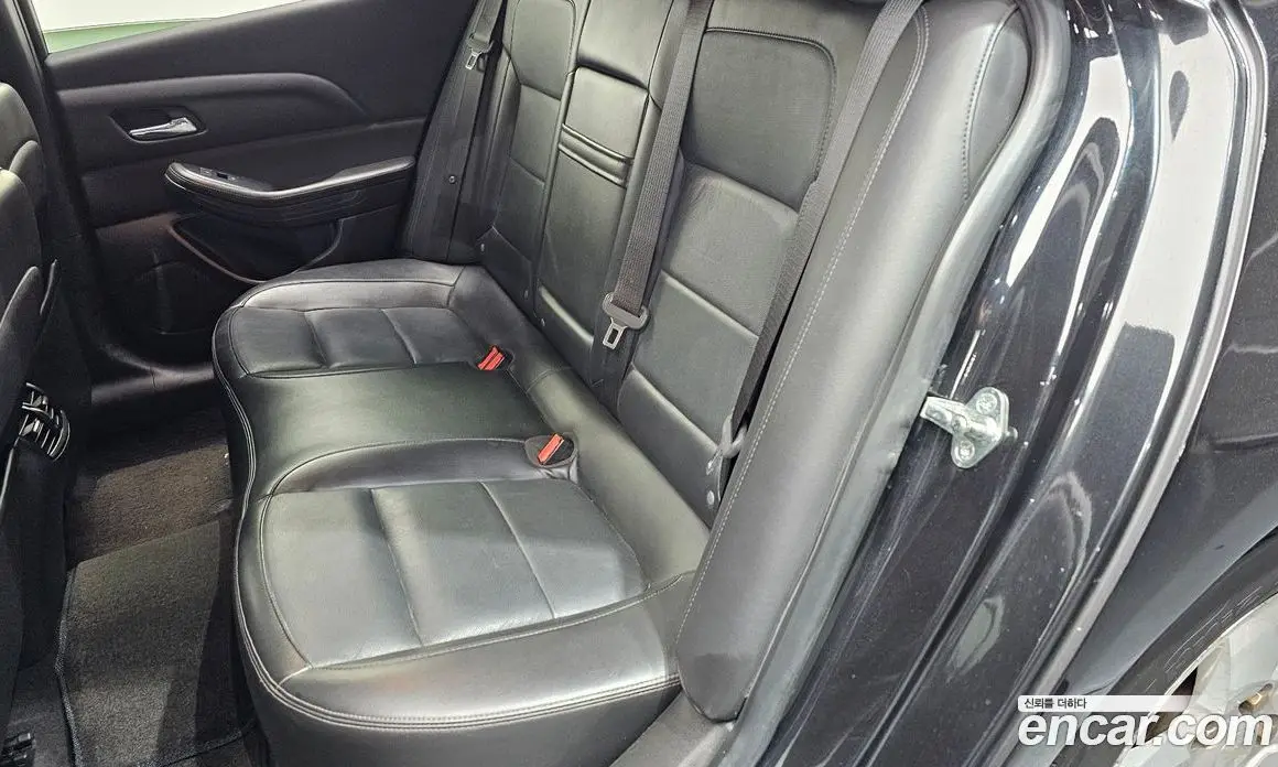 Chevrolet Malibu 2014 2.0 автомат (гидро), фото 28 Chevrolet Malibu 2014 2.0 автомат (гидро), фото 28
