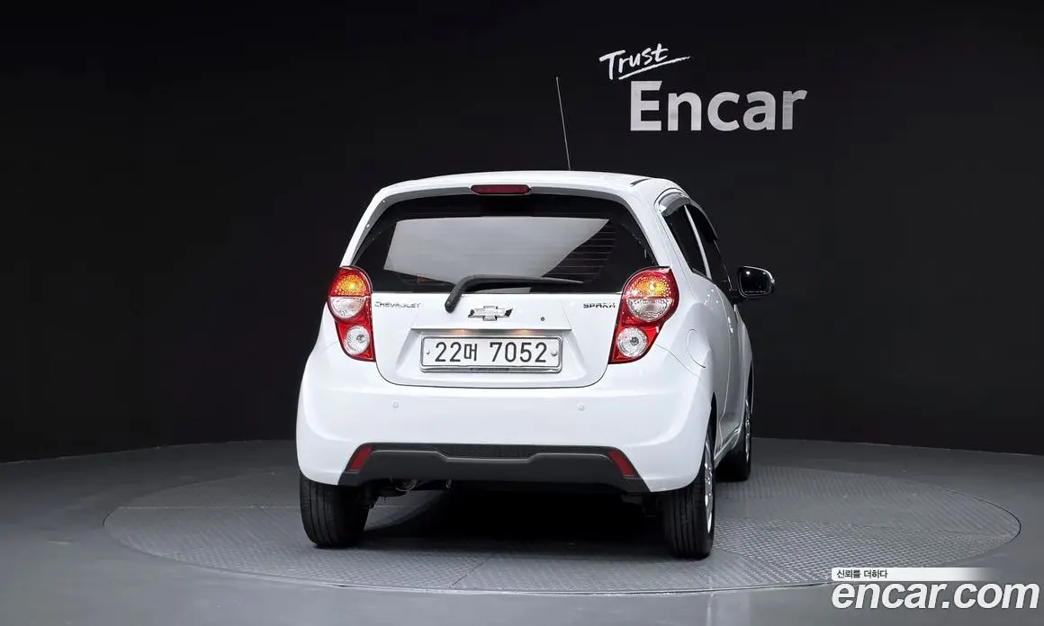 Chevrolet Spark 2014 1.0 автомат (гидро), фото 4 Chevrolet Spark 2014 1.0 автомат (гидро), фото 4