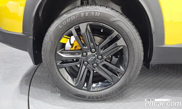Chevrolet Trax 2023 1.2 автомат (гидро), миниатюра 5