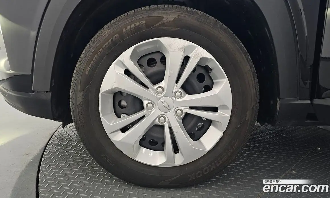 Chevrolet Trax 2024 1.2 автомат (гидро), фото 5