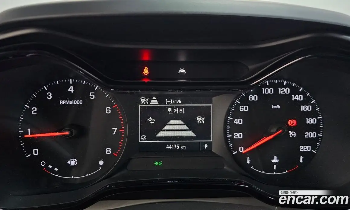 Chevrolet Trax 2024 1.2 автомат (гидро), фото 8