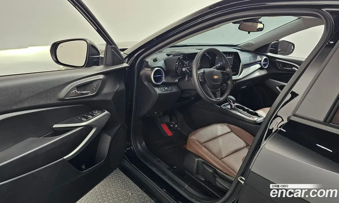 Chevrolet Trax 2024 1.2 автомат (гидро), фото 10