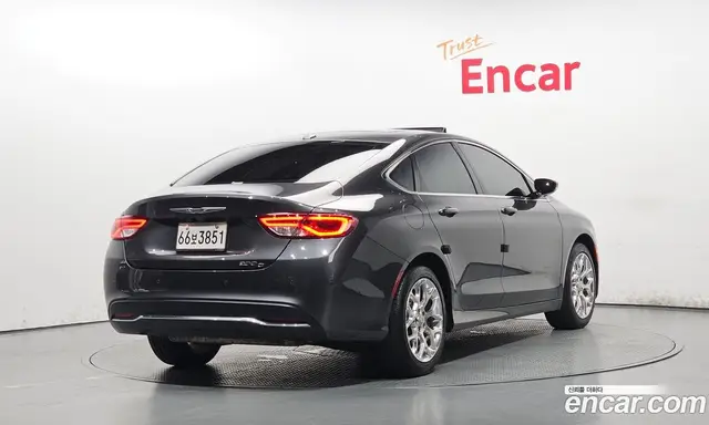 Chrysler 200 2015 2.4 автомат (гидро), миниатюра 2
