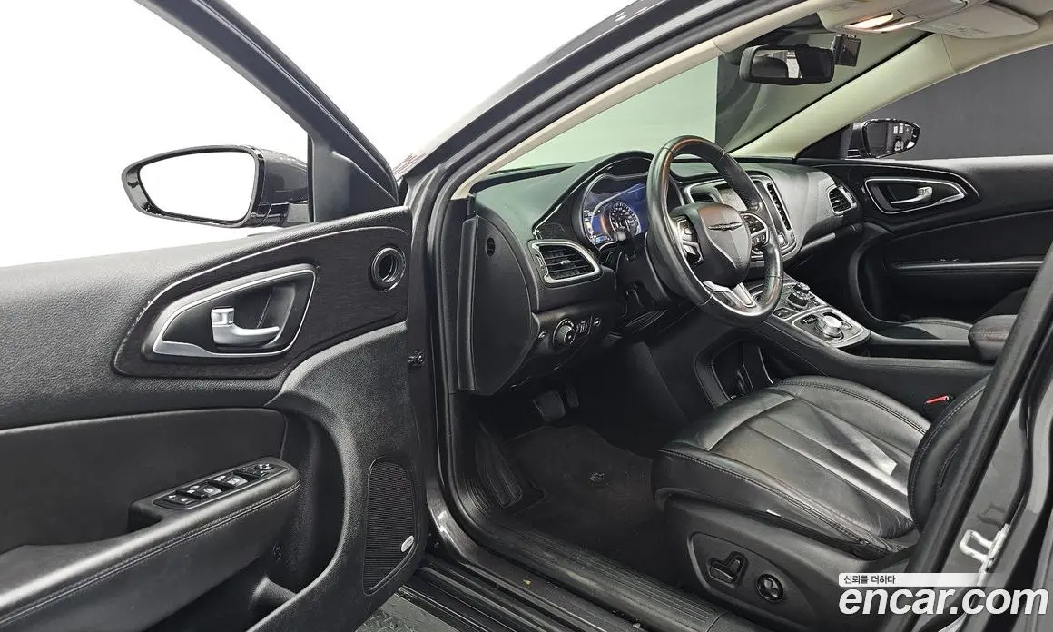 Chrysler 200 2015 2.4 автомат (гидро), фото 11