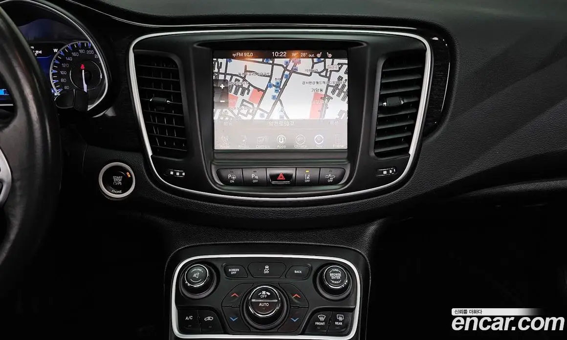 Chrysler 200 2015 2.4 автомат (гидро), фото 14