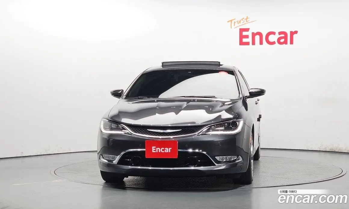 Chrysler 200 2015 2.4 автомат (гидро), фото 3