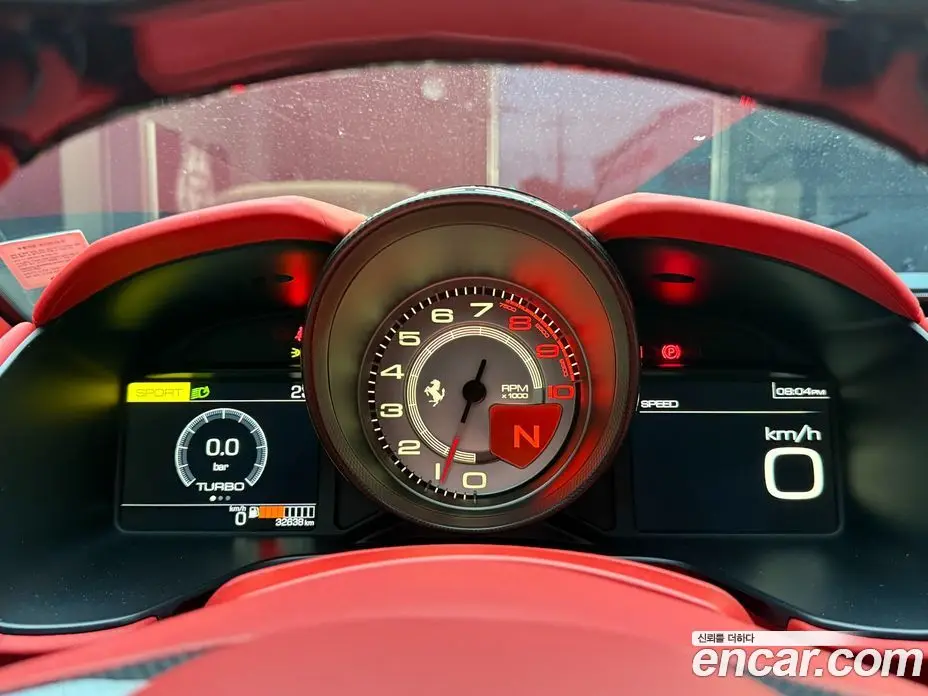 Ferrari Portofino 2021 3.9 автомат (гидро), фото 8 Ferrari Portofino 2021 3.9 автомат (гидро), фото 8