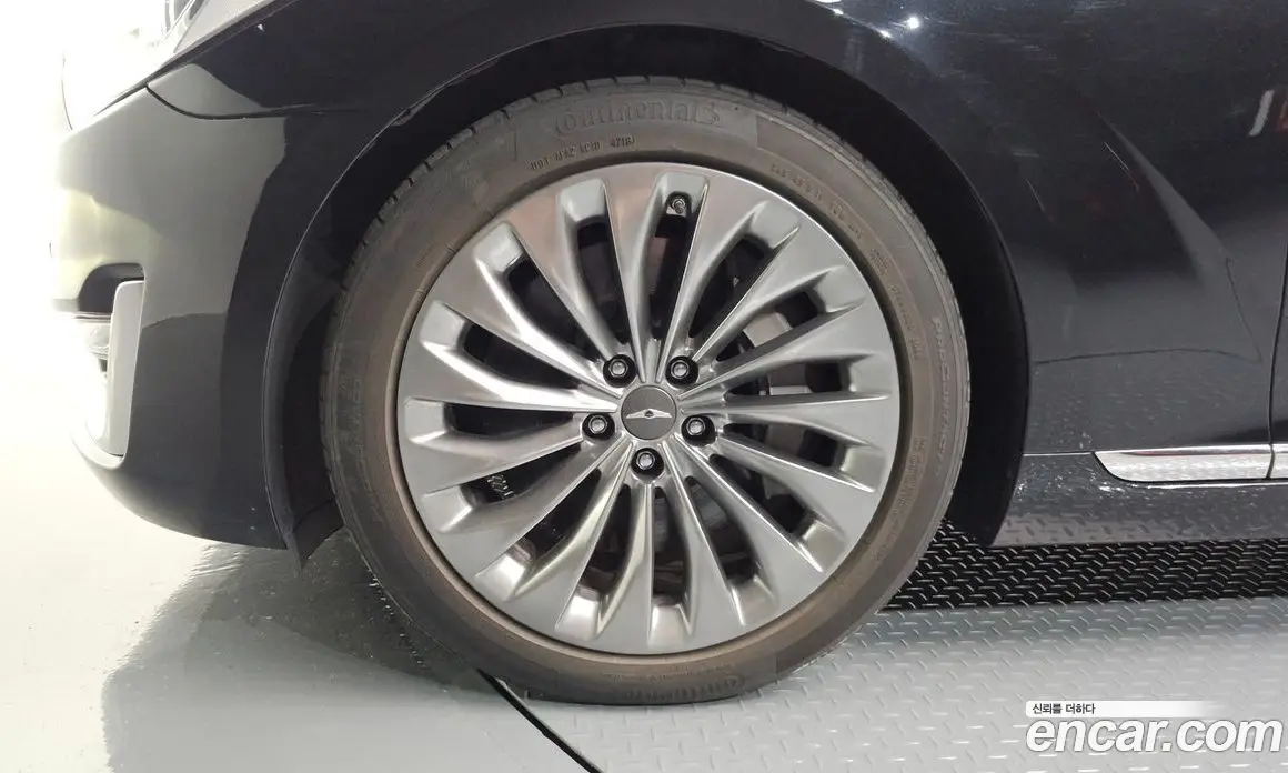 Genesis EQ900 2016 5.0 автомат (гидро), фото 5 Genesis EQ900 2016 5.0 автомат (гидро), фото 5