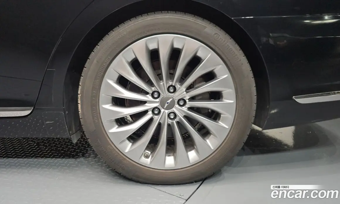 Genesis EQ900 2016 5.0 автомат (гидро), фото 7 Genesis EQ900 2016 5.0 автомат (гидро), фото 7