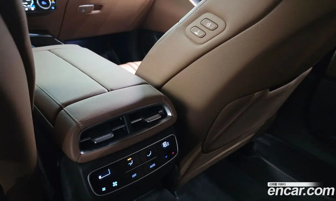Genesis G80 2022 2.5 автомат (гидро), фото 28 Genesis G80 2022 2.5 автомат (гидро), фото 28