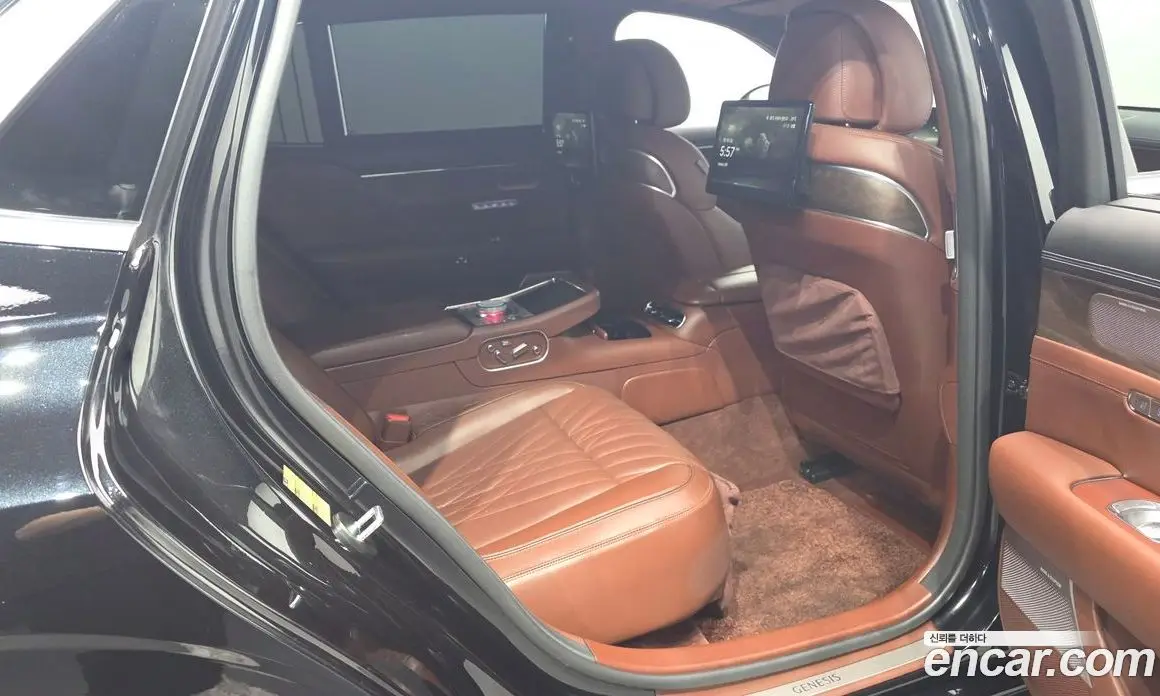 Genesis G90 2022 3.5 автомат (гидро), фото 17 Genesis G90 2022 3.5 автомат (гидро), фото 17