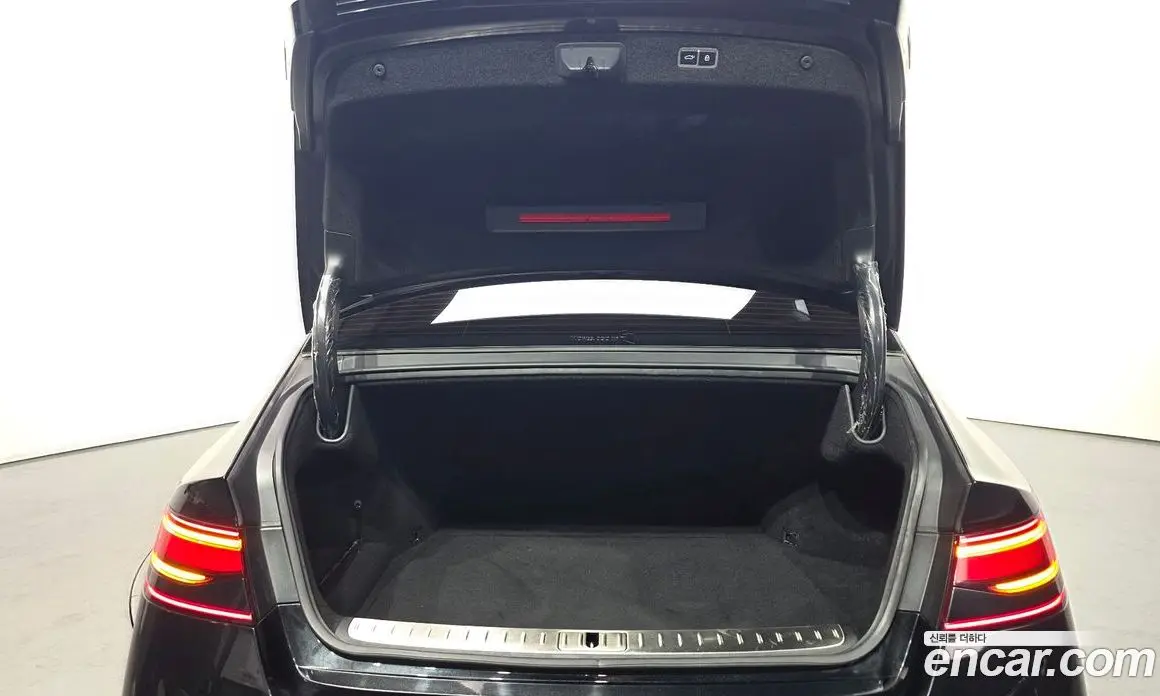 Genesis G90 2022 3.5 автомат (гидро), фото 23 Genesis G90 2022 3.5 автомат (гидро), фото 23