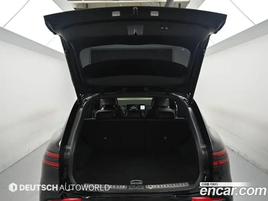 Genesis GV70 2021 2.5 автомат (гидро), фото 17 Genesis GV70 2021 2.5 автомат (гидро), фото 17