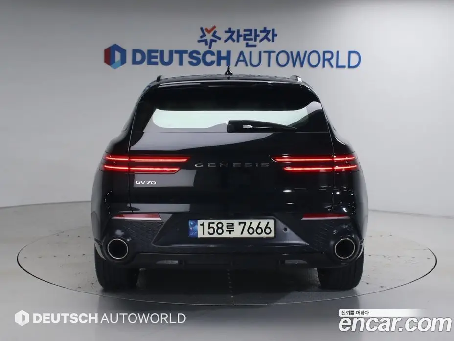 Genesis GV70 2021 2.5 автомат (гидро), фото 4 Genesis GV70 2021 2.5 автомат (гидро), фото 4