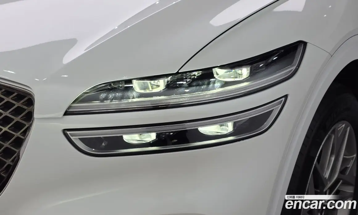 Genesis GV70 2022 2.5 автомат (гидро), фото 8 Genesis GV70 2022 2.5 автомат (гидро), фото 8
