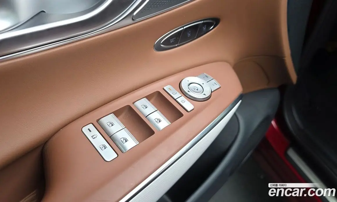 Genesis GV70 2024 3.5 автомат (гидро), фото 31 Genesis GV70 2024 3.5 автомат (гидро), фото 31