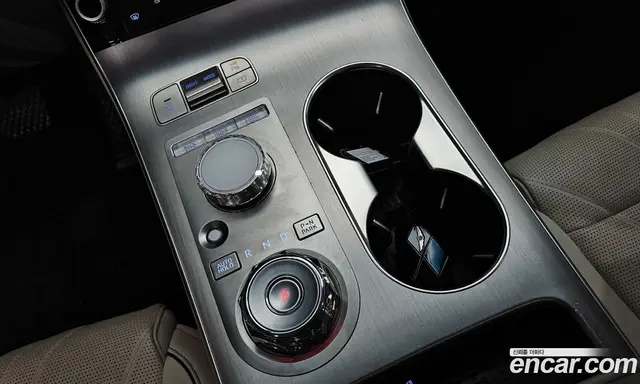 Genesis GV70 2024 2.5 автомат (гидро), миниатюра 11 Genesis GV70 2024 2.5 автомат (гидро), миниатюра 11