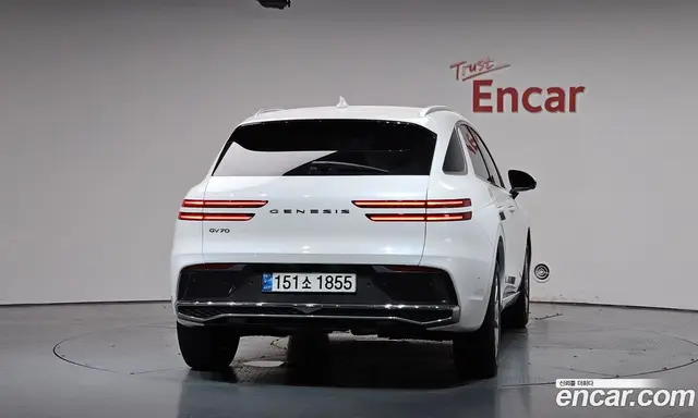Genesis GV70 2024 2.5 автомат (гидро), миниатюра 3 Genesis GV70 2024 2.5 автомат (гидро), миниатюра 3