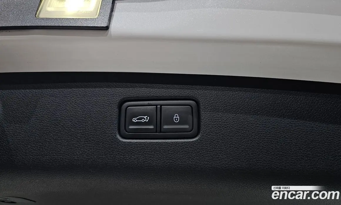 Genesis GV70 2024 2.5 автомат (гидро), фото 32 Genesis GV70 2024 2.5 автомат (гидро), фото 32