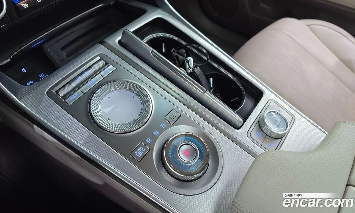 Genesis GV80 2021 2.5 автомат (гидро), фото 12 Genesis GV80 2021 2.5 автомат (гидро), фото 12