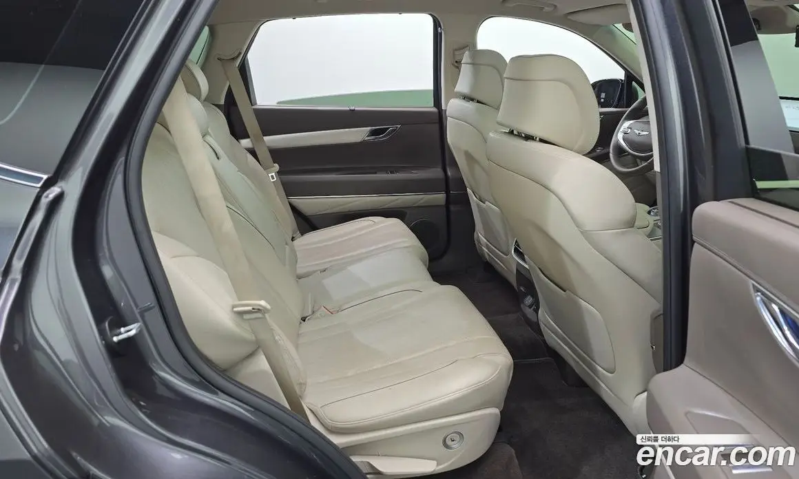 Genesis GV80 2021 2.5 автомат (гидро), фото 26 Genesis GV80 2021 2.5 автомат (гидро), фото 26