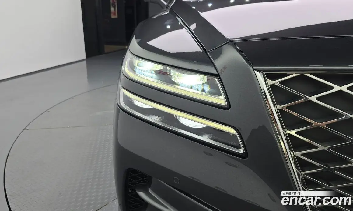 Genesis GV80 2021 2.5 автомат (гидро), фото 8 Genesis GV80 2021 2.5 автомат (гидро), фото 8