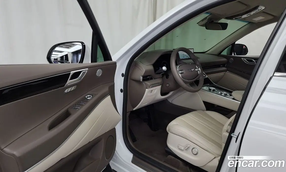Genesis GV80 2022 2.5 автомат (гидро), фото 13 Genesis GV80 2022 2.5 автомат (гидро), фото 13
