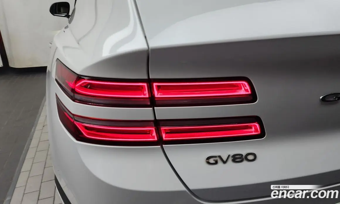 Genesis GV80 2022 2.5 автомат (гидро), фото 9 Genesis GV80 2022 2.5 автомат (гидро), фото 9