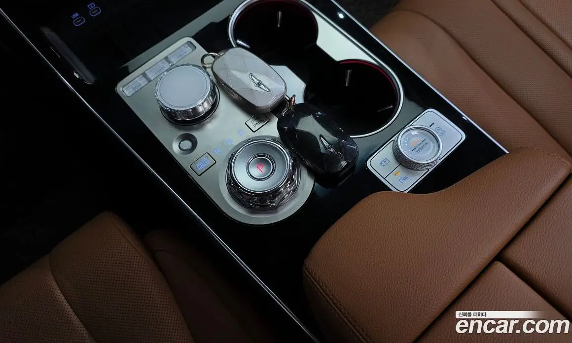 Genesis GV80 2025 2.5 автомат (гидро), фото 12 Genesis GV80 2025 2.5 автомат (гидро), фото 12