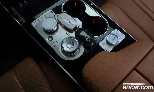 Genesis GV80 2025 2.5 автомат (гидро), миниатюра 12