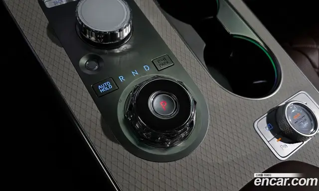Genesis GV80 2025 2.5 автомат (гидро), миниатюра 12
