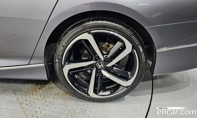 Honda Accord 2019 2.0 автомат (гидро), миниатюра 7 Honda Accord 2019 2.0 автомат (гидро), миниатюра 7